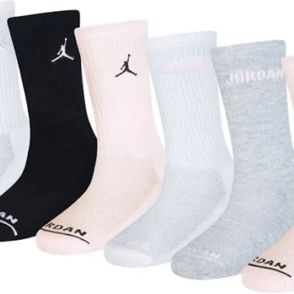 NWT 6pk Girls Jordan Crew Socks